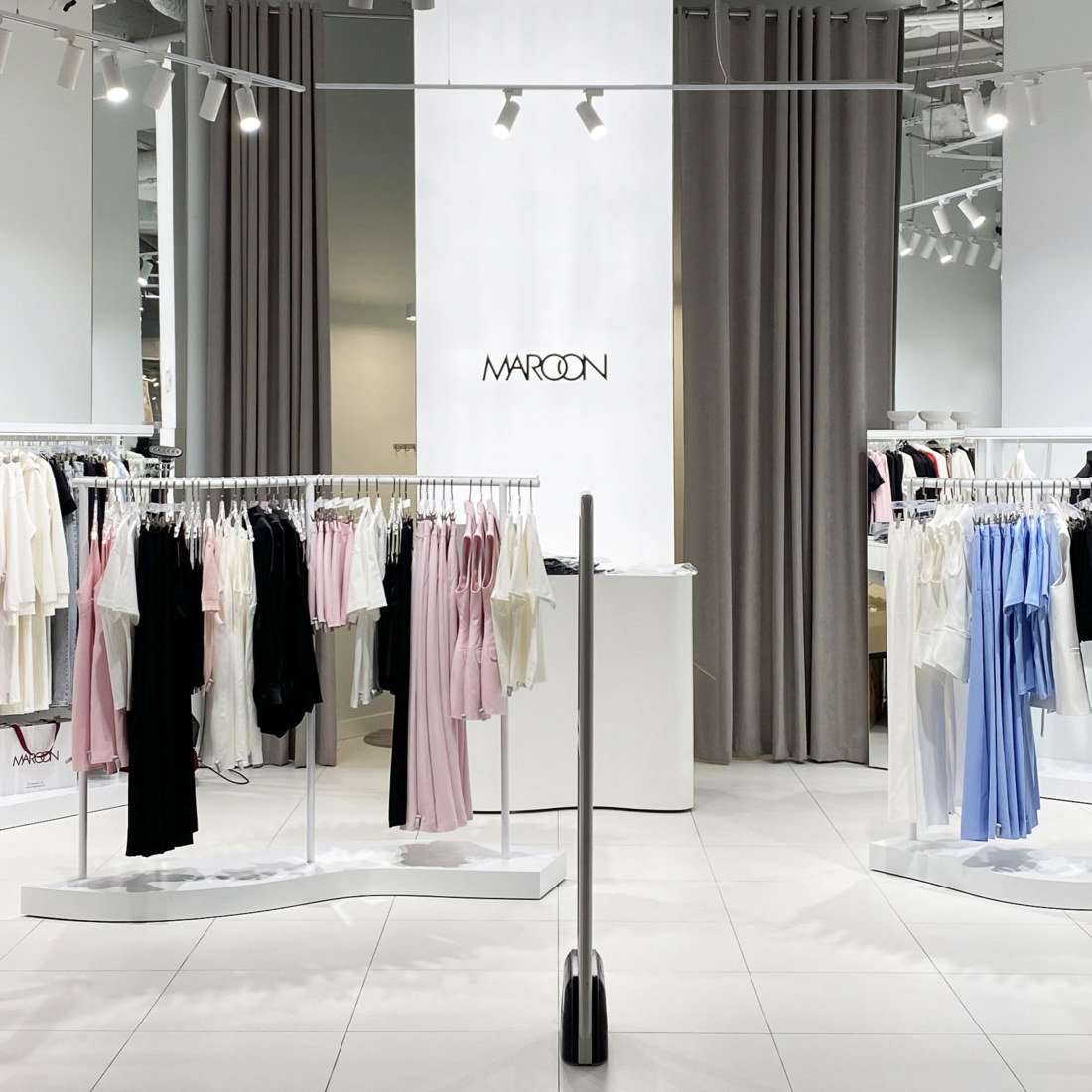 Дизайн простору магазину одягу Maroon, ТЦ River Mall, Київ, архітектор Олена Романюк