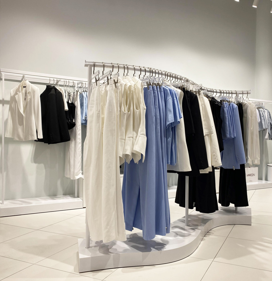 Дизайн простору магазину одягу Maroon, ТЦ River Mall, Київ, архітектор Олена Романюк